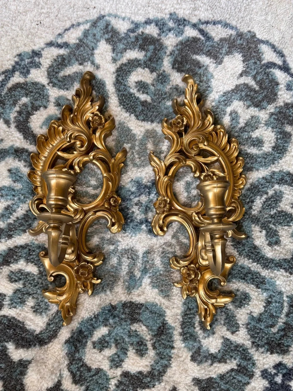 Syroco Vintage Ornate Gold Wall Sconce